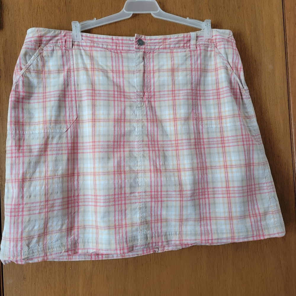 CJ Banks Coral Plaid Mini Skirt With Built In Shorts Plus Size 22W - Picture 9 of 12